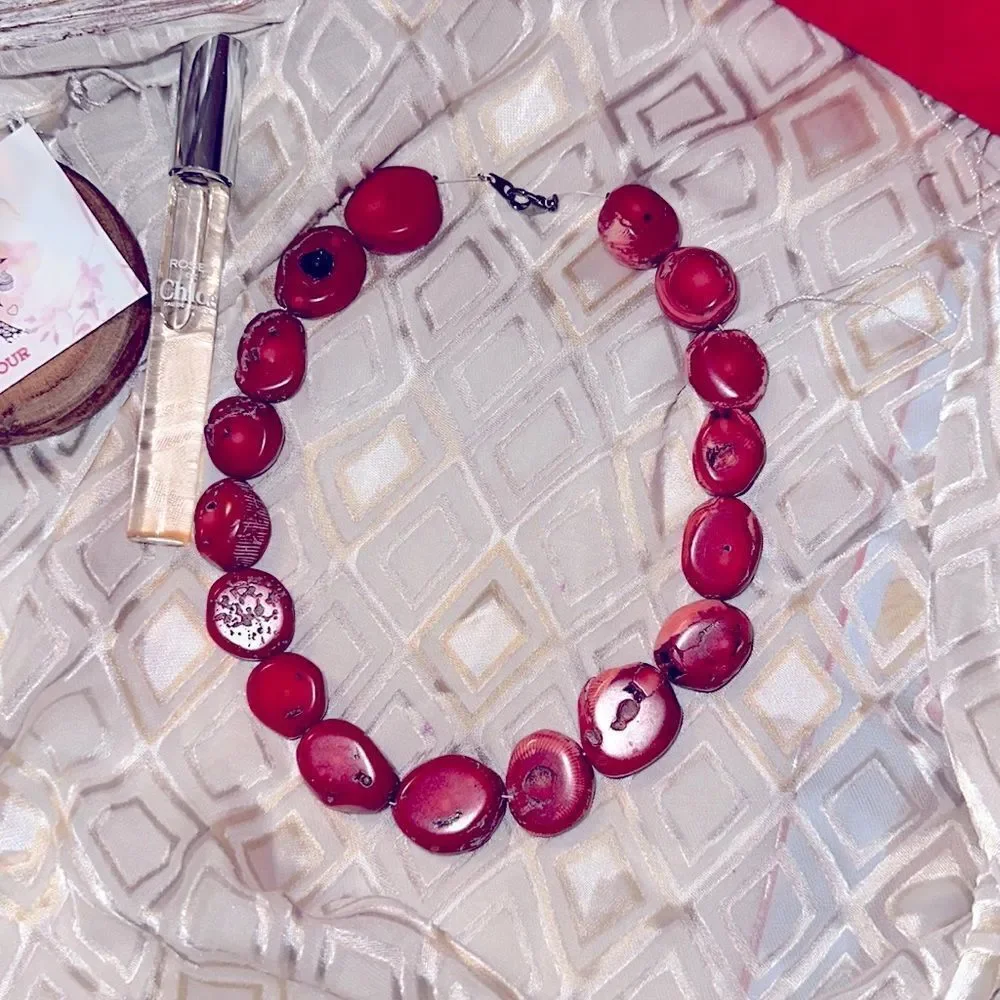 Vintage Rare Custom Crafted Red Black Pink Apple Coral Rock Necklace - Picture 1 of 10